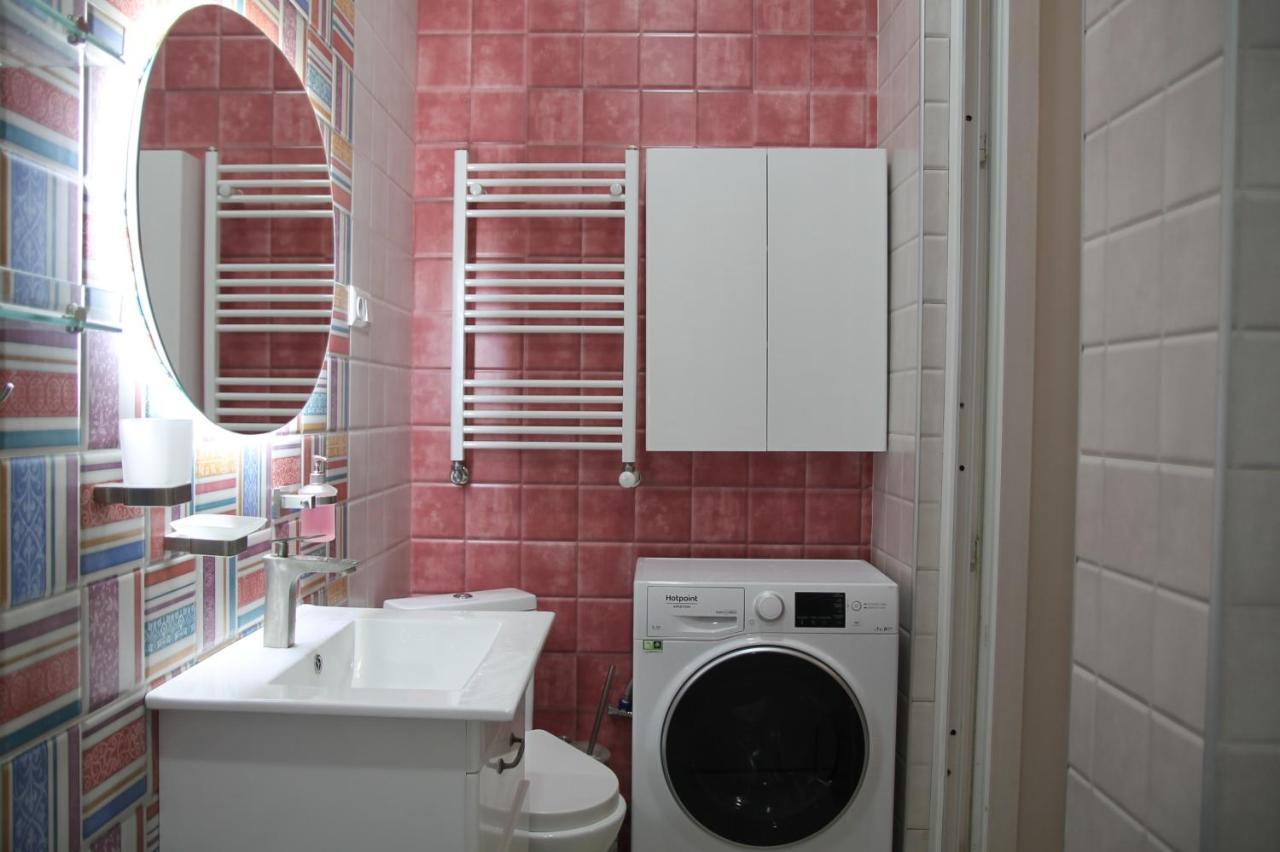 Cozy Apartment In Vake Tiflis Dış mekan fotoğraf