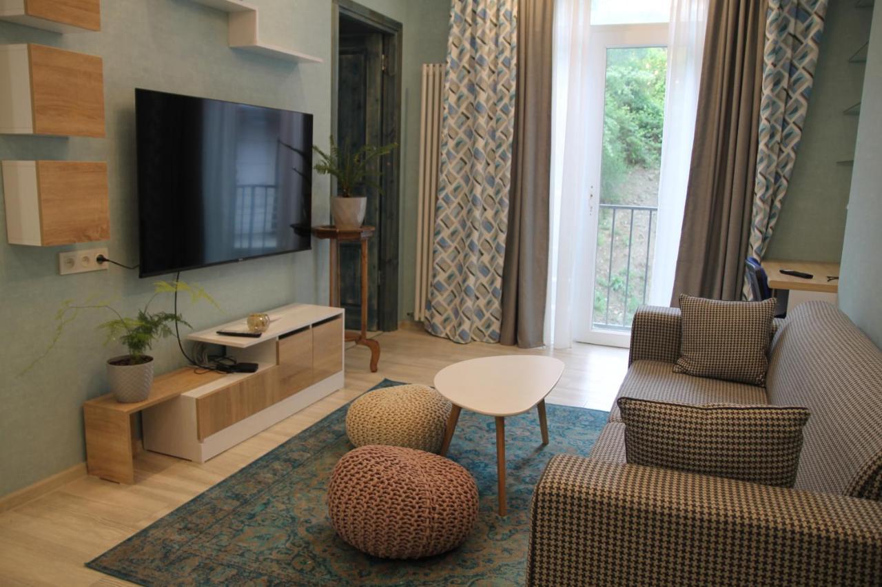 Cozy Apartment In Vake Tiflis Dış mekan fotoğraf
